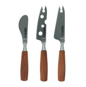 cuchillo para queso con mango de madera