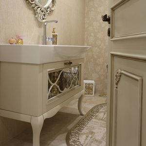 mueble de baño clásico