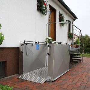 plataforma elevadora para silla de ruedas