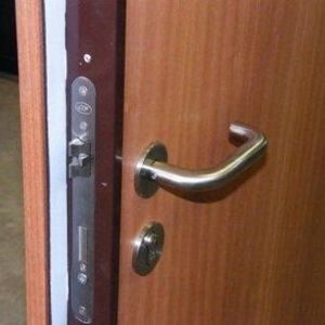 puertas industriales acústicas