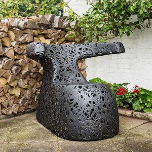 silla de diseño original / con reposabrazos / de fibra de basalto / de jardín
