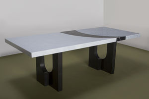 mesa contemporánea