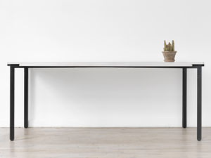 mesa contemporánea