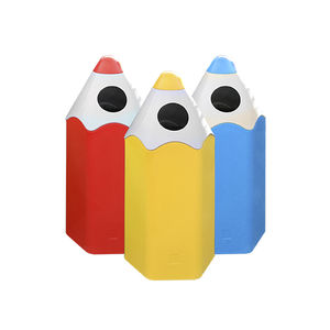 cubo de basura público