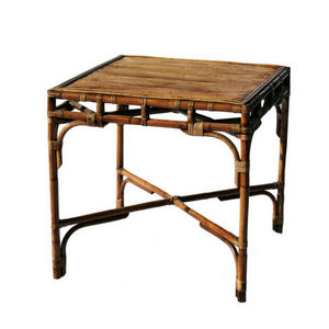 mesa contemporánea