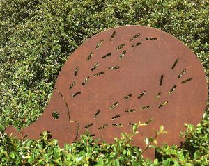 escultura de acero Corten