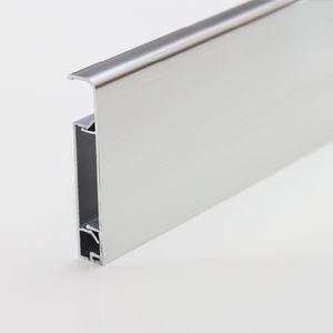 rodapié de aluminio