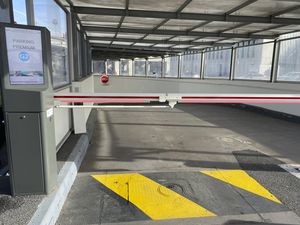 barrera de estacionamiento