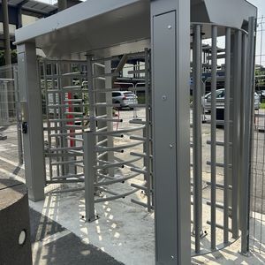 torniquete para personas con movilidad reducida