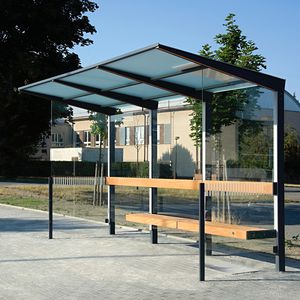 parada de autobús de acero