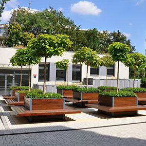 jardinera de madera
