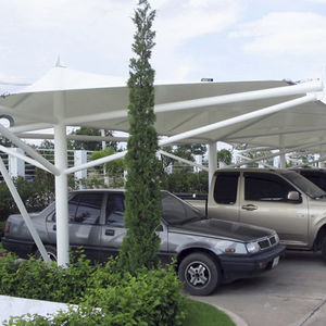tensoestructura sobre armazón metálico