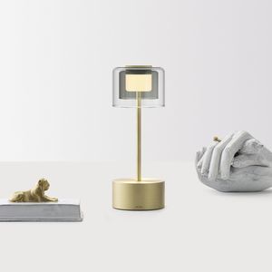 lámpara de mesa