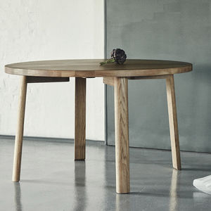 mesa de comedor contemporánea