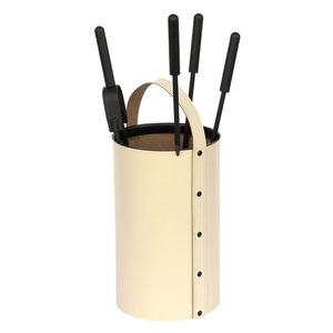 accesorio para chimenea de cuero