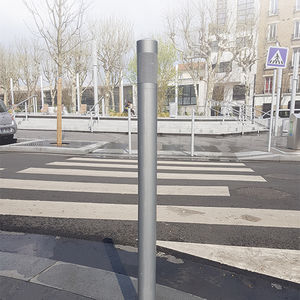 poste separador con memoria de forma