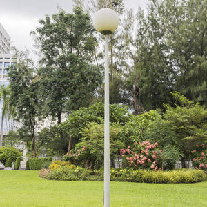 farola de jardín