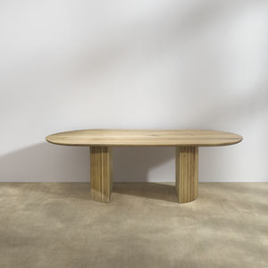 mesa de comedor contemporánea