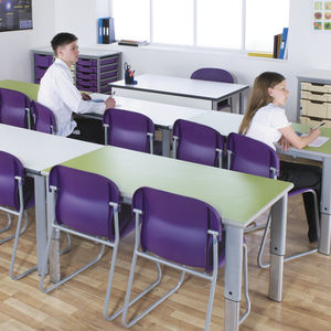 mesa para la enseñanza contemporánea