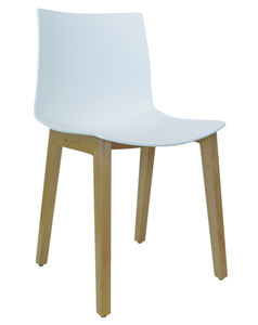 silla de madera
