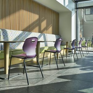 silla contemporánea