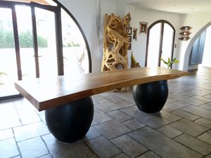 mesa contemporánea