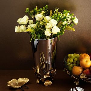 florero contemporáneo