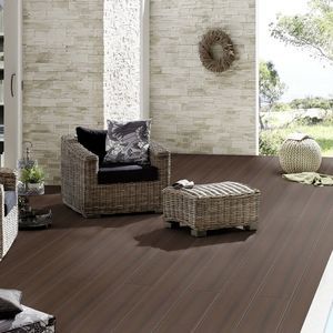 tarimas de exterior de madera compuesta