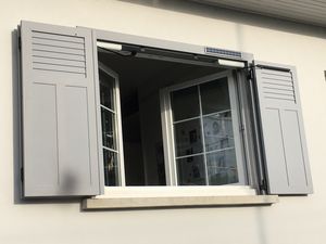 contraventana abatible
