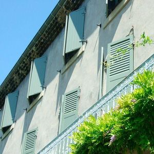 contraventana abatible