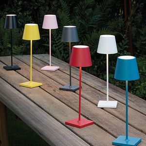 lámpara de mesa
