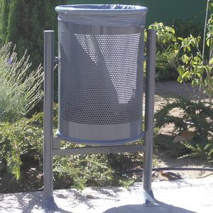 cubo de basura público