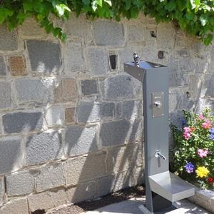 fuente de agua para perros