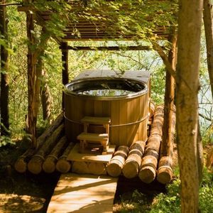 bañera nórdica de cedro