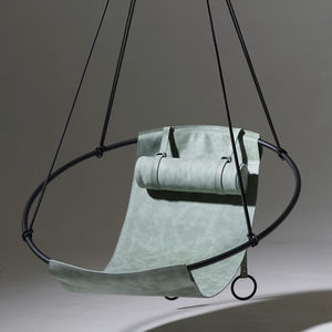 silla suspendida contemporánea