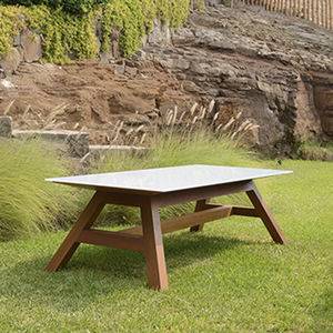 mesa de comedor contemporánea