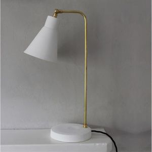 lámpara de mesa
