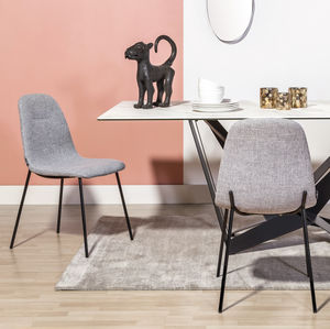 silla de comedor contemporánea