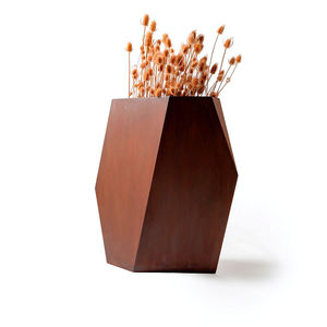 florero contemporáneo