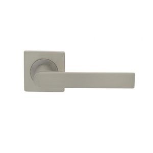 tirador de puerta