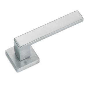 tirador para puerta