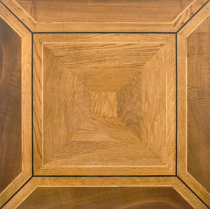 pavimento de material compuesto de madera