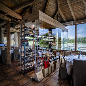 vinoteca de servicio