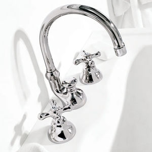 grifo mezclador para lavabo / de libre instalación / de metal cromado / de bronce
