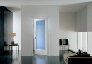 puerta de interior / abatible / de madera / acristalada