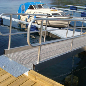 pasarela de aluminio