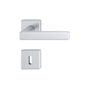 tirador para puerta
