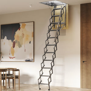 escalera elevada para ático