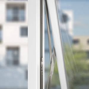 bisagra para ventana