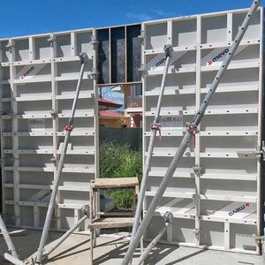 encofrado modular / de polipropileno / de aluminio / para muro